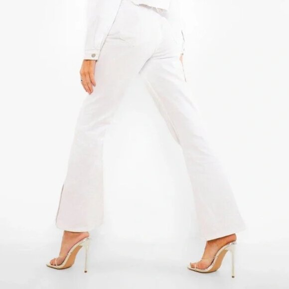 Boohoo Side Slit Flare Jeans - Picture 3 of 3